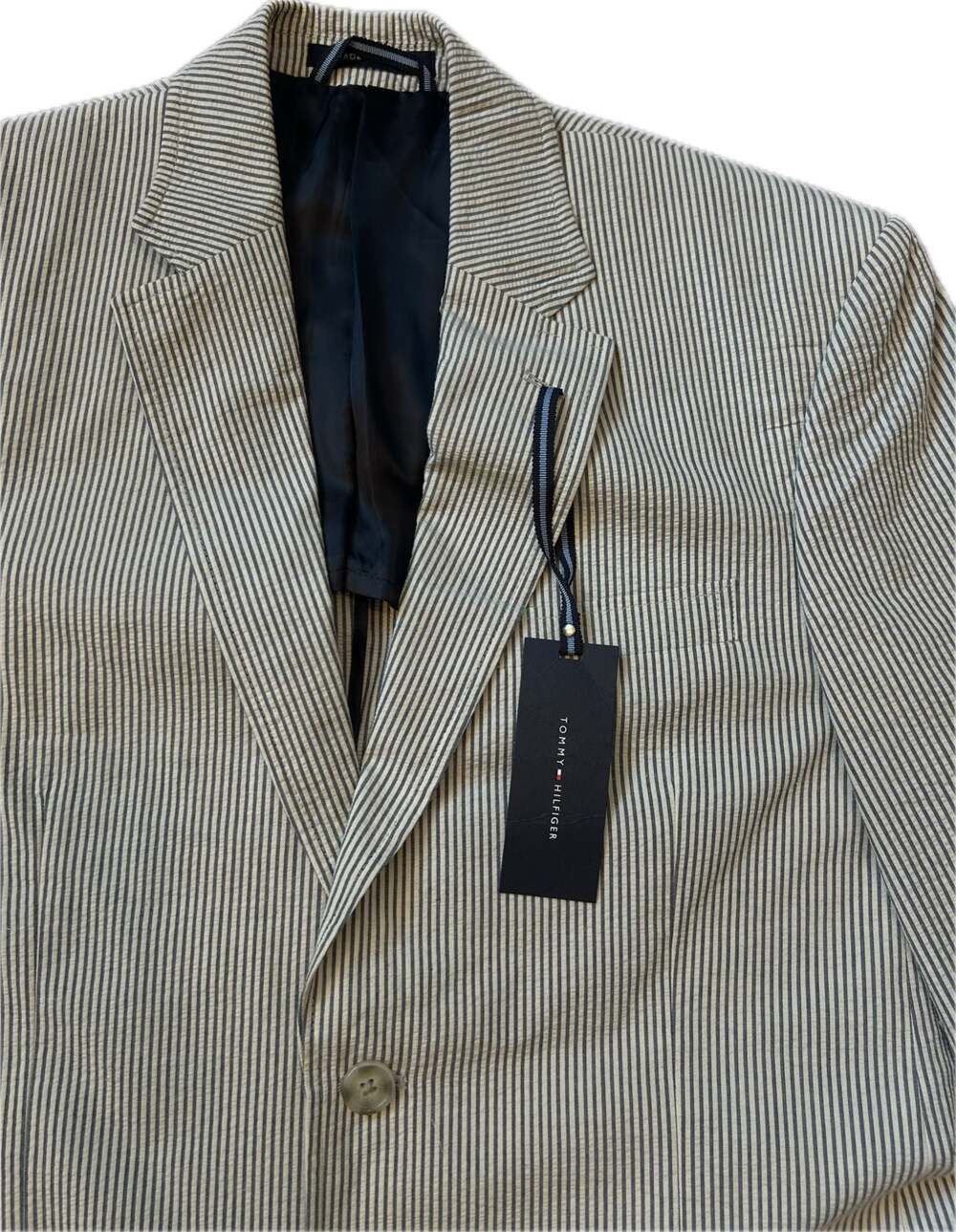 Tommy Hilfiger Men's NWT Striped Seersucker Two-Button Sport Coat Classic Preppy